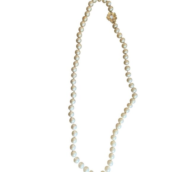 Vintage Faux Pearl Necklace Flower Clasp Pretty 12” Long - Picture 1 of 8